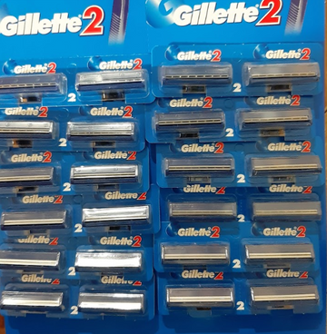 Aparat de ras Gillette G2