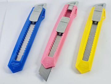 Cutter din plastic