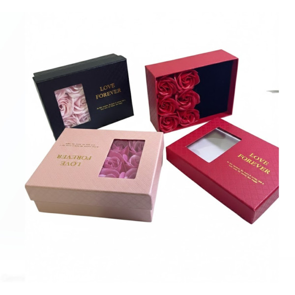 Aranjament flori sapun in cutie